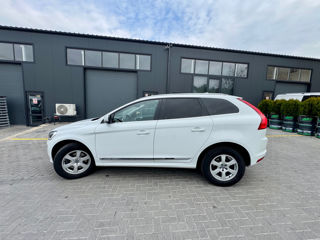 Volvo XC60 foto 5