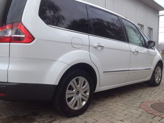 Ford Galaxy foto 6