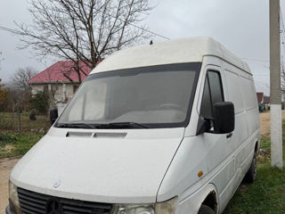 Mercedes Sprinter