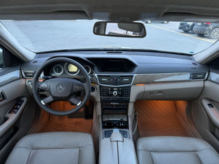 Mercedes E-Class foto 8