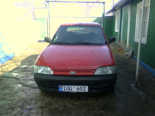 Ford Orion foto 1