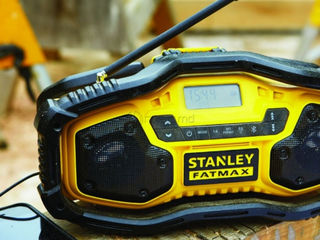 Radio stanley fmc770b fm portabil am produs nou / радиоприемник stanley fmc770b fm портативное am foto 3