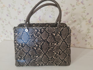 Geanta snake print - 200 lei