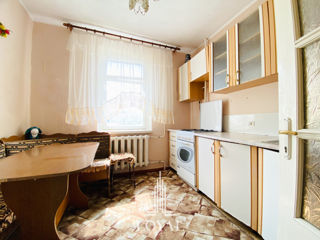Apartament cu 2 camere, 54 m², Centru, Chișinău foto 3