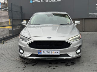 Ford Fusion foto 2