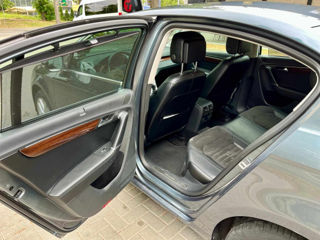 Volkswagen Passat foto 1