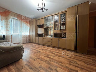 Apartament cu 3 camere, 58 m², 10 cartier, Bălți foto 4