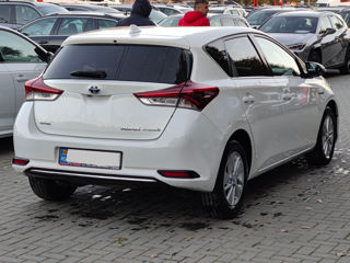 Toyota Auris foto 3