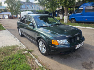 Volkswagen Passat foto 2