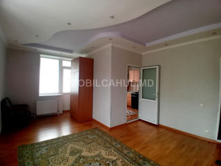 Apartament cu 2 camere, 44 m², Centru, Cahul foto 2