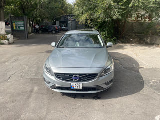 Volvo S60 foto 2