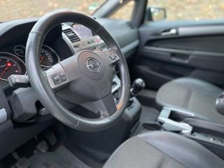 Opel Zafira foto 6