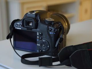 Canon 500D + obiectiv 18–135 mm ca nou foto 7