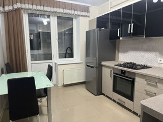 Apartament cu 1 cameră, 47 m², Buiucani, Chișinău foto 2