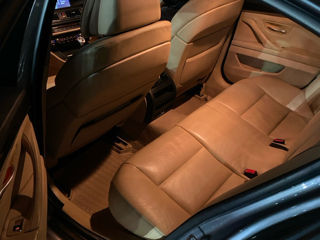 BMW 5 Series foto 5