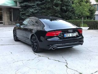 Audi A7 foto 2