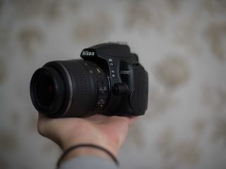 Nikon D3000 kit (3000 de cadre) foto 1