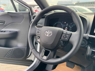 Toyota C-HR foto 9