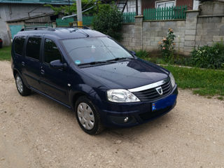 Dacia Logan foto 2