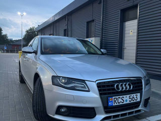 Audi A4 foto 1