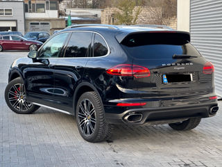 Porsche Cayenne foto 4