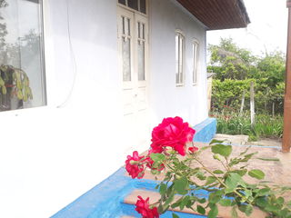 Se vinde casa cu curte in orasul Soroca, regiunea Bujereuca, linga Cetate foto 1