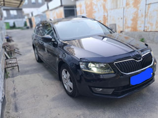 Skoda Octavia foto 2