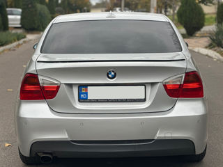 BMW 3 Series foto 5