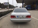 Mercedes E Class foto 6