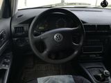 Volkswagen Passat foto 8