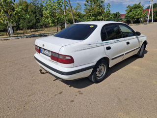 Toyota Carina foto 7