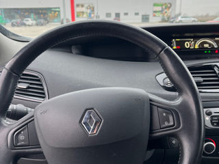 Renault Grand Scenic foto 6