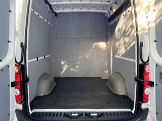 Volkswagen Crafter 6 locuri foto 17