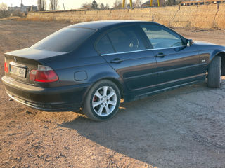 BMW 3 Series foto 4