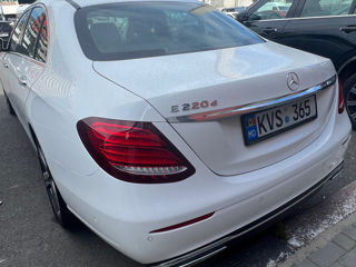 Mercedes E-Class foto 3