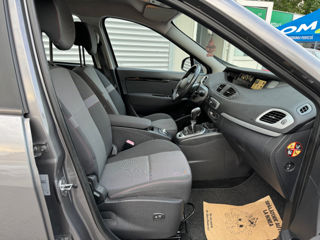 Renault Grand Scenic foto 15