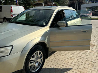 Subaru Outback foto 1