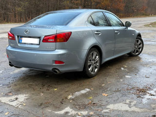 Lexus IS Series foto 2