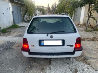 Volkswagen Golf foto 5