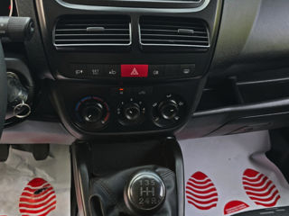 Opel Combo foto 6