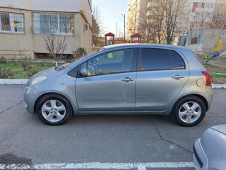 Toyota Yaris foto 5