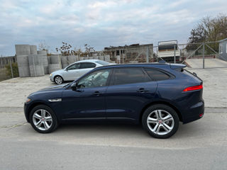 Jaguar F-PACE foto 3