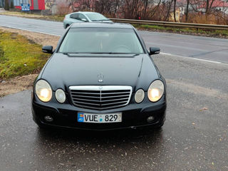 Mercedes E-Class foto 5