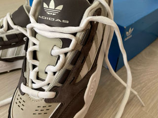 Продам кроссовки Adidas Original новые. foto 2