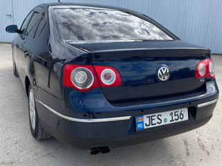 Volkswagen Passat foto 6