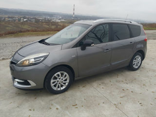 Renault Grand Scenic foto 8