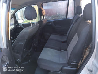 Opel Zafira foto 4