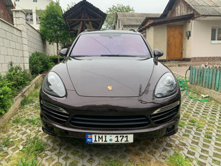 Porsche Cayenne foto 2