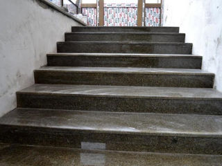 Montare scări din granit, marmură și travertin. foto 0