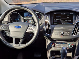 Ford Focus foto 13